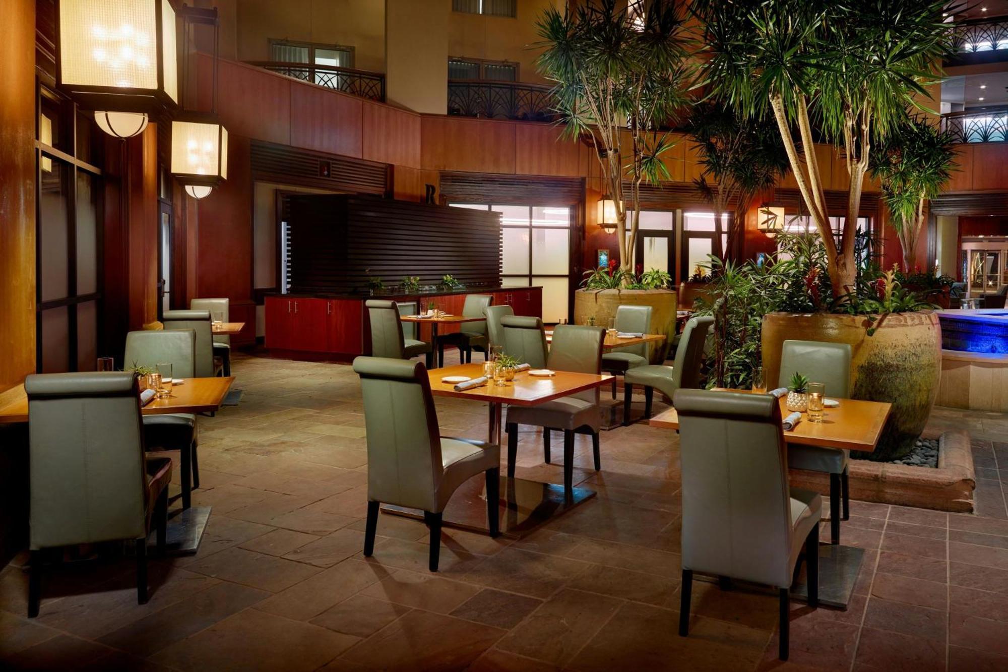 Renaissance Charlotte Southpark Hotel Екстериор снимка