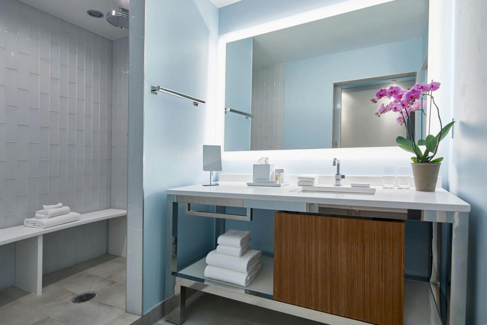 Renaissance Charlotte Southpark Hotel Екстериор снимка